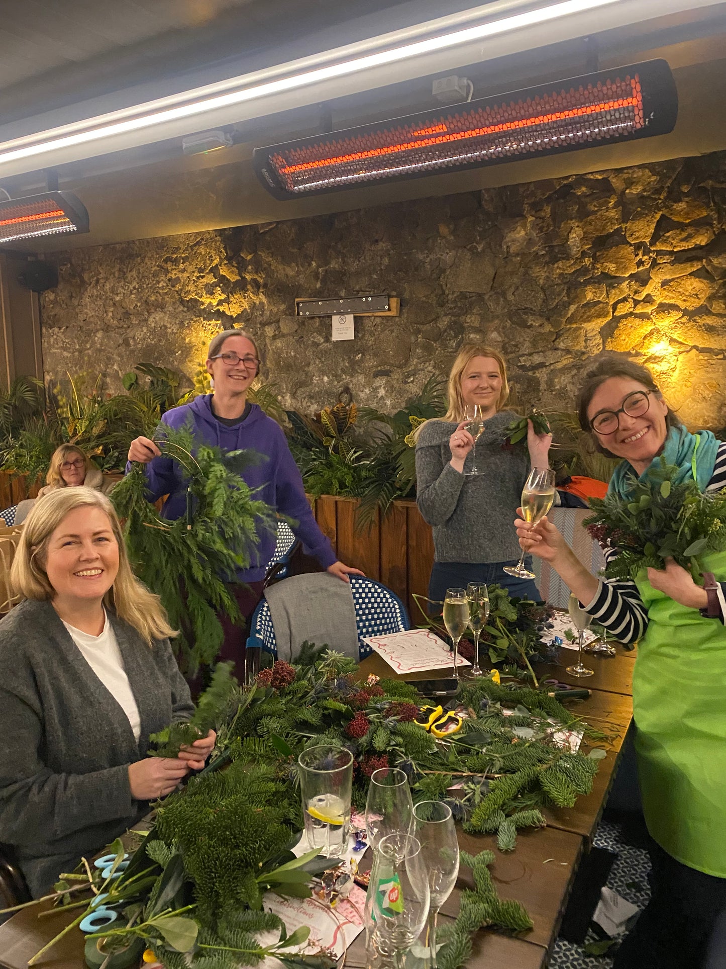 Wreath Workshop - The Purty Kitchen